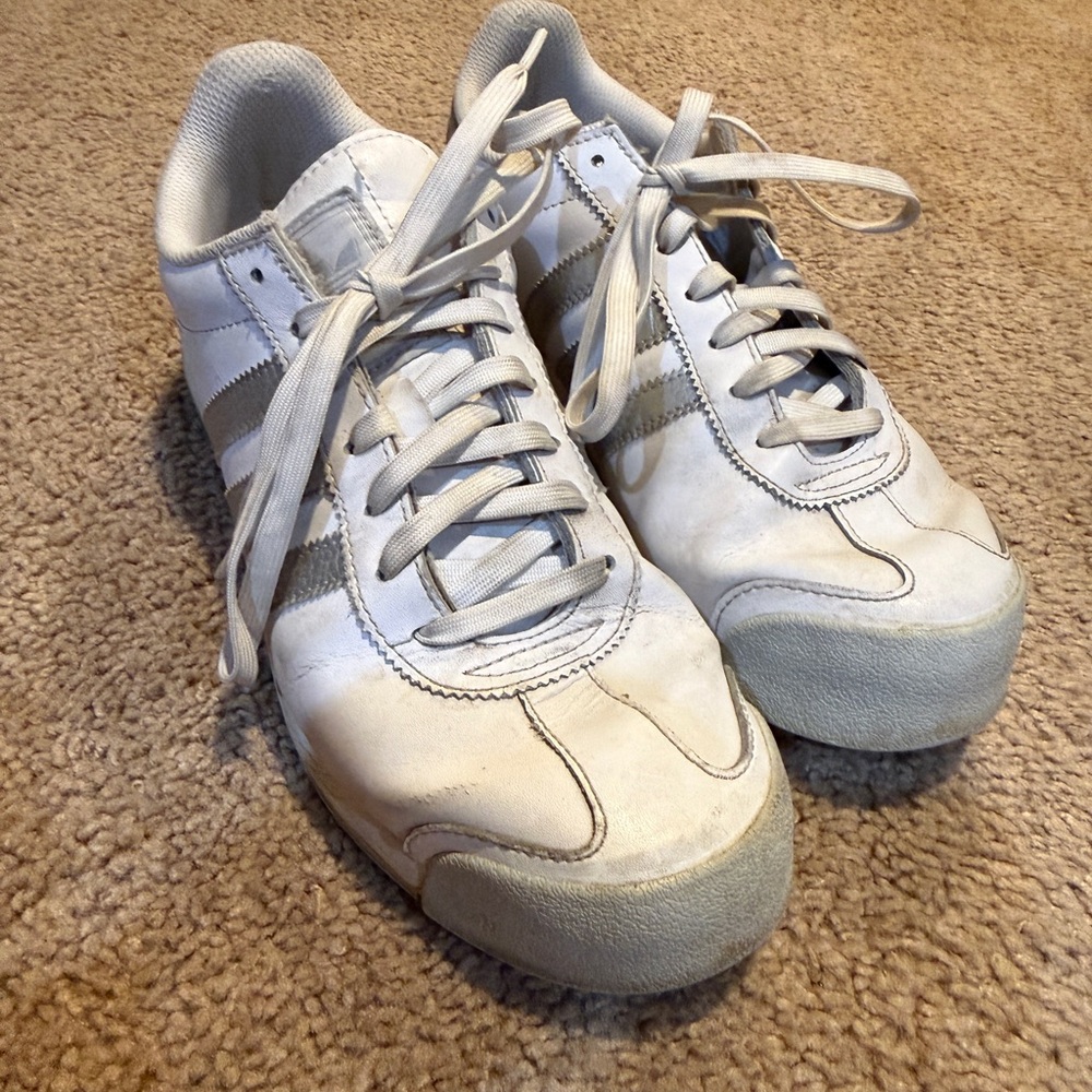 Women’s vintage Silver and White Adidas sneakers